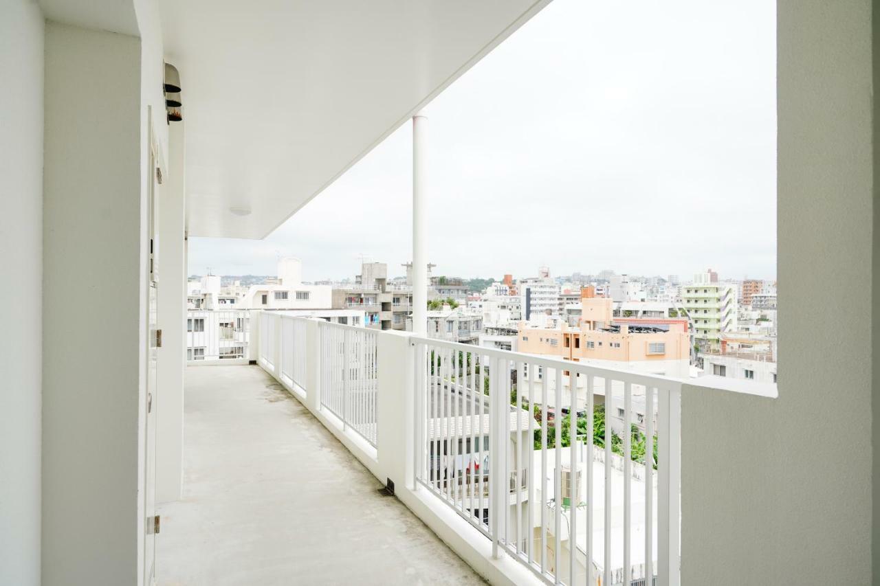 Condominium GOLF GOLF Tsuboya Naha Exterior foto